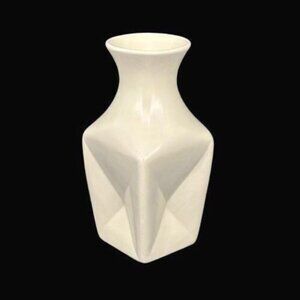Rare Vintage Red Wing Pottery White Pinched Vase 1633 8"